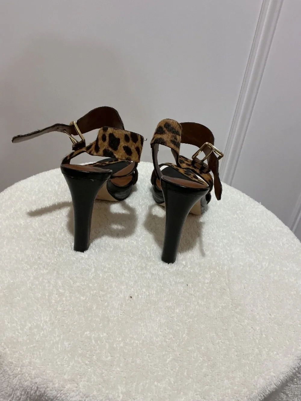 Franco Sarto Platform Animal print Calf hair Sandals Heels 7M